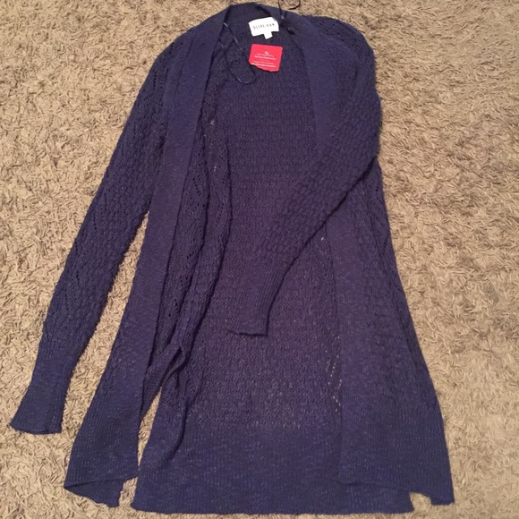 Cardigan - Picture 2 of 4